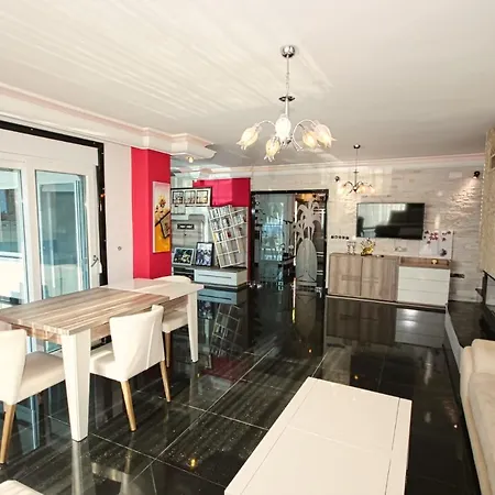 Luxus Pool Kestel Vila Alanya