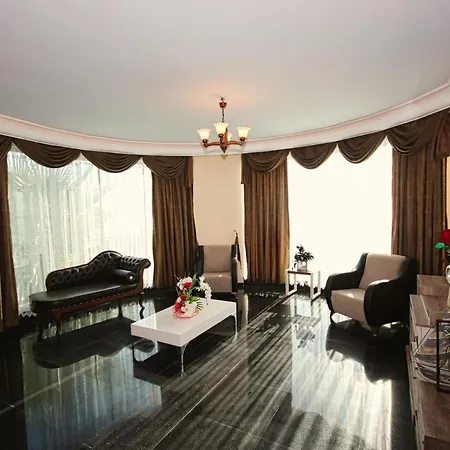 Luxus Pool Kestel 빌라 *